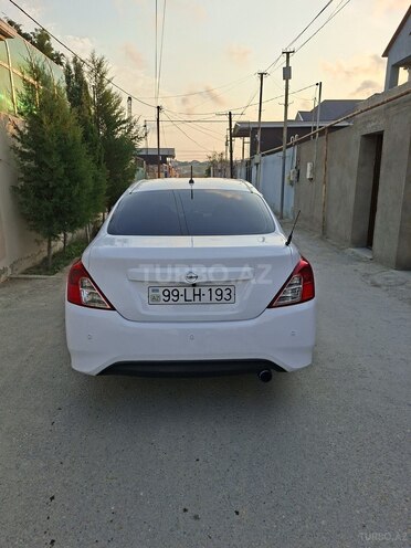 Nissan Sunny 2014, 243,000 km - 1.5 л - Bakı