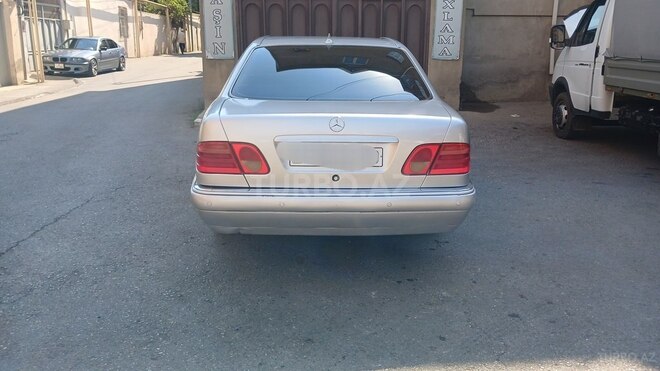 Mercedes E 240 1997, 400,000 km - 2.4 l - Bakı