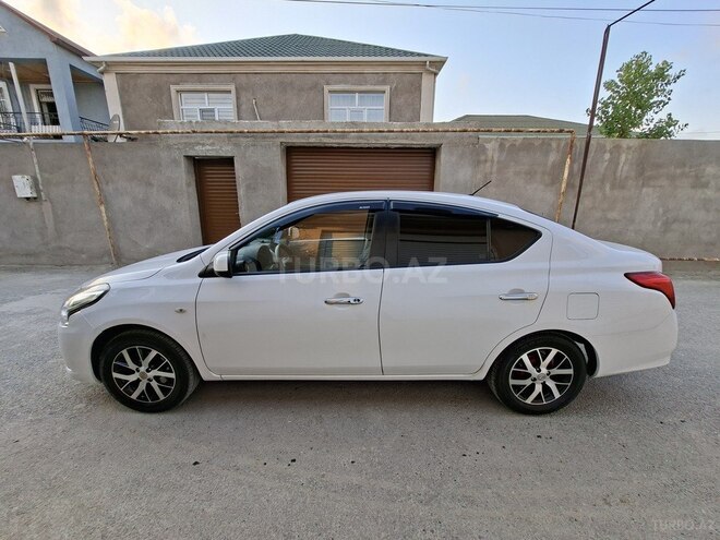 Nissan Sunny 2014, 243,000 km - 1.5 л - Bakı