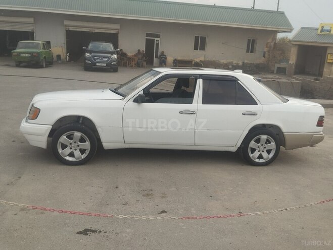 Mercedes E 200 d 1988, 500,000 km - 2.0 l - Salyan