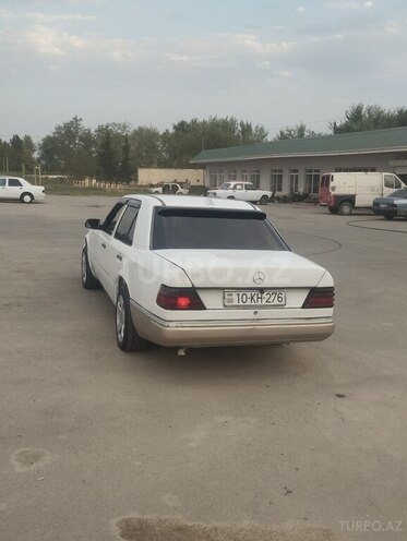 Mercedes E 200 d 1988, 500,000 km - 2.0 l - Salyan