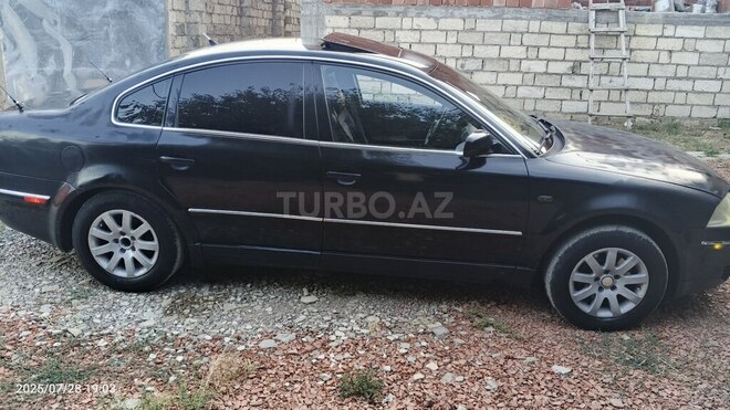 Volkswagen Passat 2001, 167,498 km - 1.8 l - Bakı