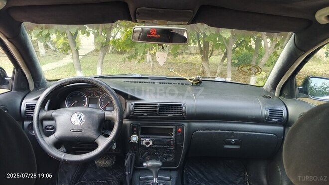 Volkswagen Passat 2001, 167,498 km - 1.8 l - Bakı