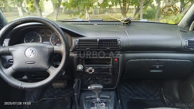Volkswagen Passat 2001, 167,498 km - 1.8 l - Bakı