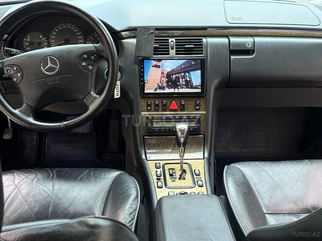 Mercedes E 320 2000, 302,000 km - 3.2 l - Beyləqan