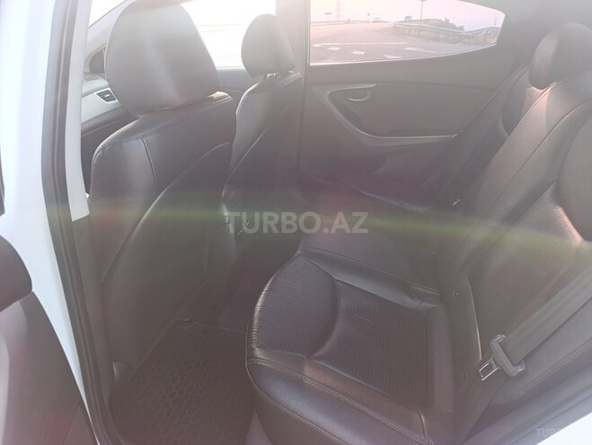 Hyundai Avante 2014, 319,000 km - 1.6 l - Lənkəran