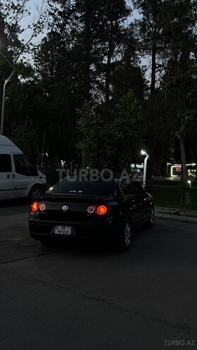 Volkswagen Passat 2005, 315,555 km - 2.0 л - Bakı