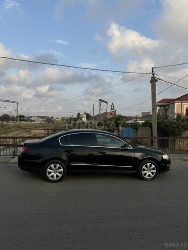 Volkswagen Passat 2005, 315,555 km - 2.0 л - Bakı