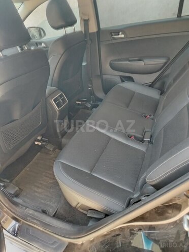 Kia Sportage 2017, 175,000 km - 1.7 l - Bakı