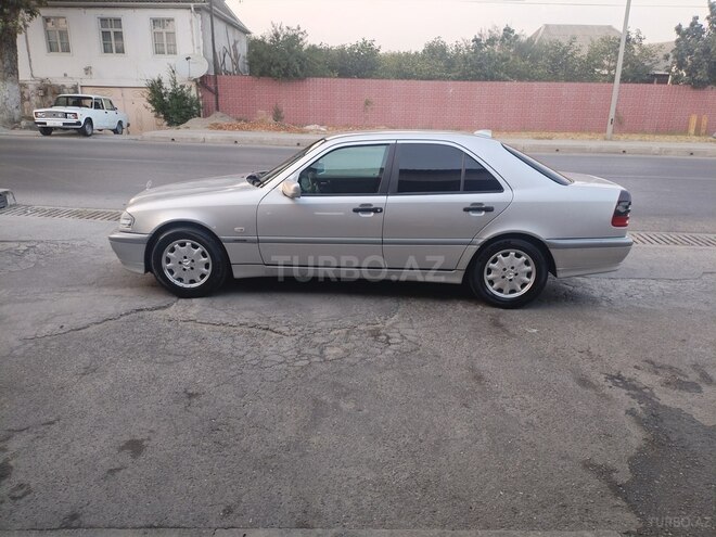 Mercedes C 200 1997, 285,000 km - 2.0 л - Göyçay
