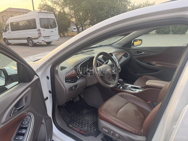 Chevrolet Malibu 2016, 161,000 km - 1.5 л - Şirvan