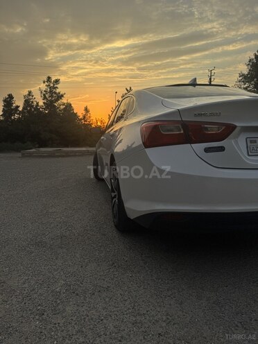 Chevrolet Malibu 2016, 161,000 km - 1.5 л - Şirvan
