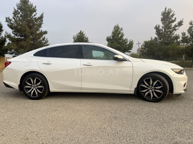 Chevrolet Malibu 2016, 161,000 km - 1.5 л - Şirvan