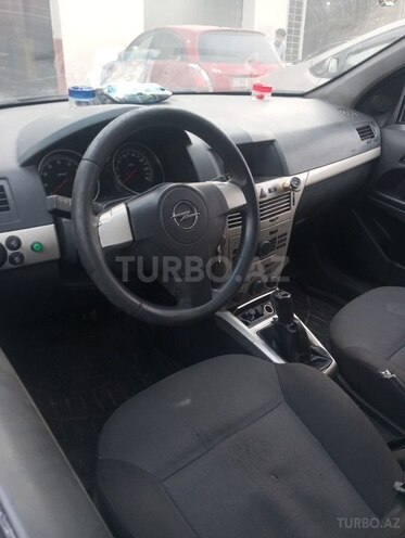Opel Astra 2007, 331,258 km - 1.8 l - Bakı
