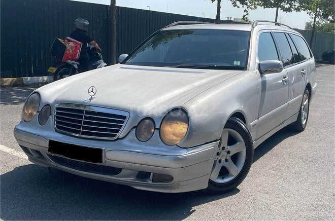 Mercedes E 240 2000, 226,452 km - 2.4 l - Bakı