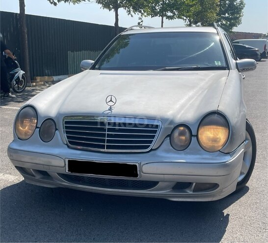 Mercedes E 240 2000, 226,452 km - 2.4 l - Bakı