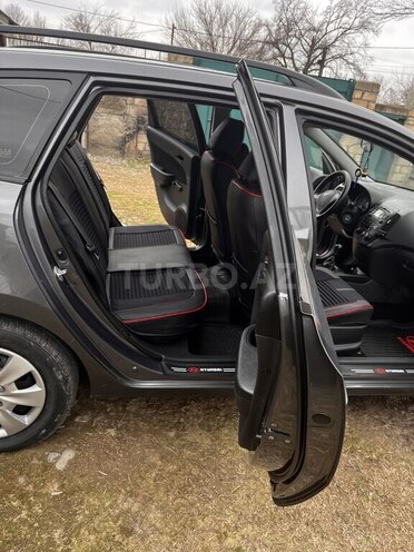 Hyundai i30 2009, 190,000 km - 1.4 л - Mingəçevir
