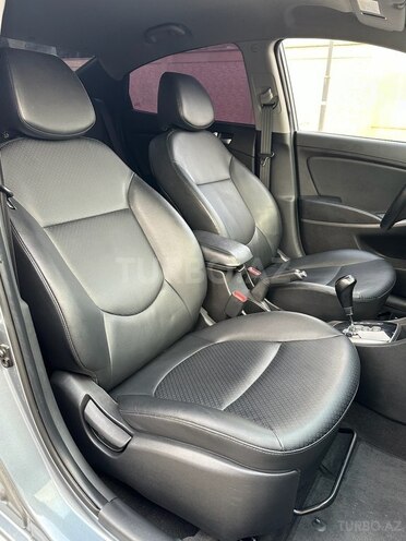 Hyundai Accent 2017, 121,000 km - 1.4 л - Bakı