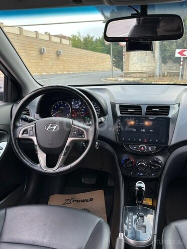 Hyundai Accent 2017, 121,000 km - 1.4 л - Bakı