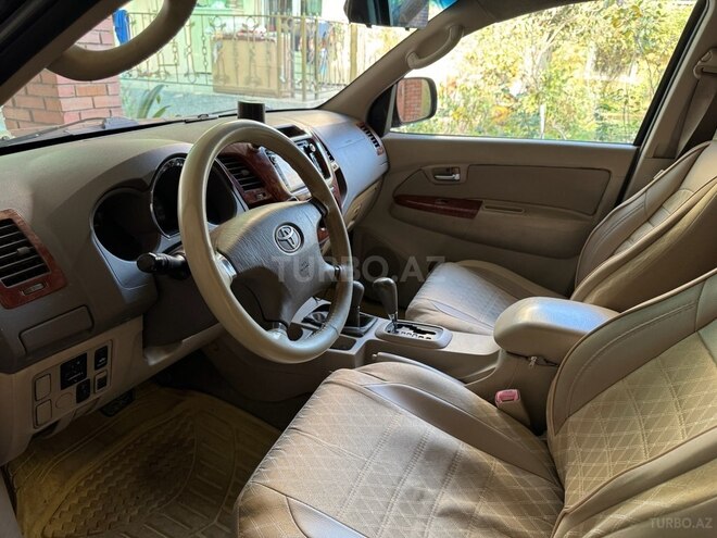 Toyota Fortuner 2006, 335,800 km - 2.7 l - Bakı