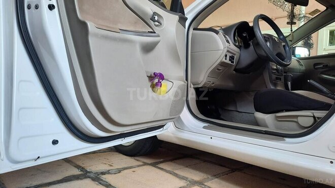 Toyota Corolla 2008, 370,000 km - 1.8 l - Biləsuvar