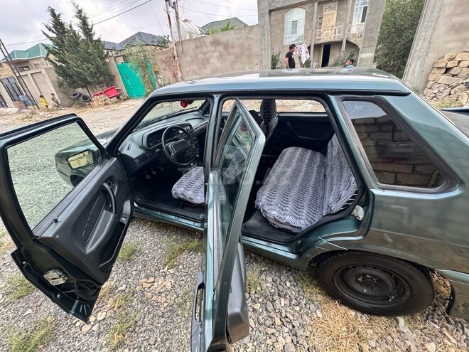 LADA (VAZ) 2115 2010, 255,000 km - 1.6 л - Bakı