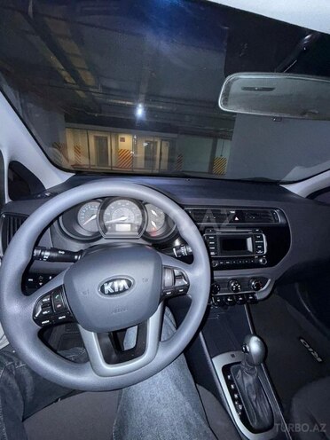 Kia Rio 2016, 70,000 km - 1.6 l - Bakı