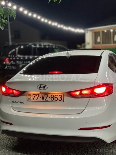 Hyundai Elantra 2017, 251,058 km - 2.0 l - Balakən