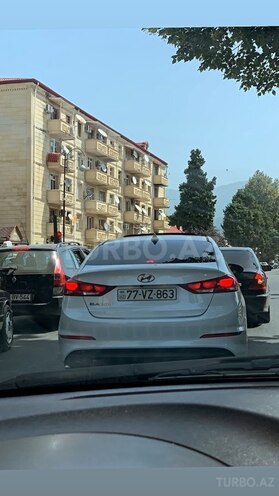 Hyundai Elantra 2017, 251,058 km - 2.0 l - Balakən