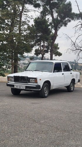 LADA (VAZ) 2107 2002, 9,100 km - 1.6 l - Quba