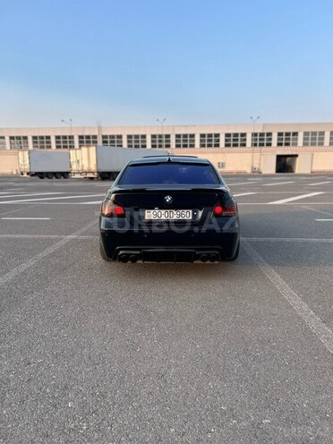 BMW 530 2008, 255,000 km - 3.0 l - Gəncə