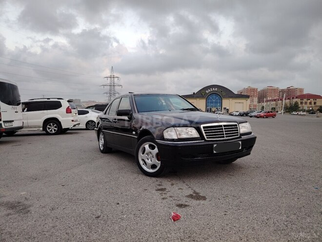 Mercedes C 230 1999, 209,540 km - 2.3 l - Bakı