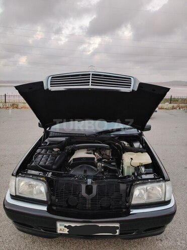Mercedes C 230 1999, 209,540 km - 2.3 l - Bakı