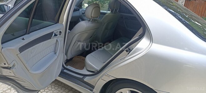 Mercedes C 200 2001, 320,320 km - 2.0 л - Sumqayıt
