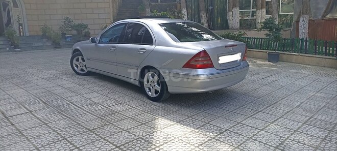 Mercedes C 200 2001, 320,320 km - 2.0 л - Sumqayıt
