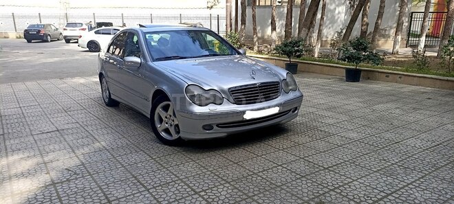 Mercedes C 200 2001, 320,320 km - 2.0 л - Sumqayıt