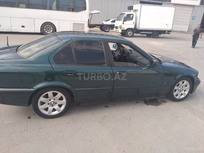 BMW 320 1993, 301,560 km - 2.0 л - Bakı