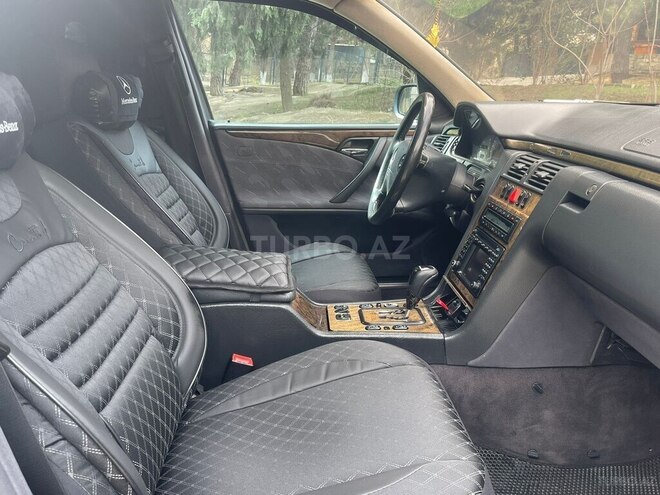 Mercedes E 270 2001, 450,000 km - 2.7 л - Bakı