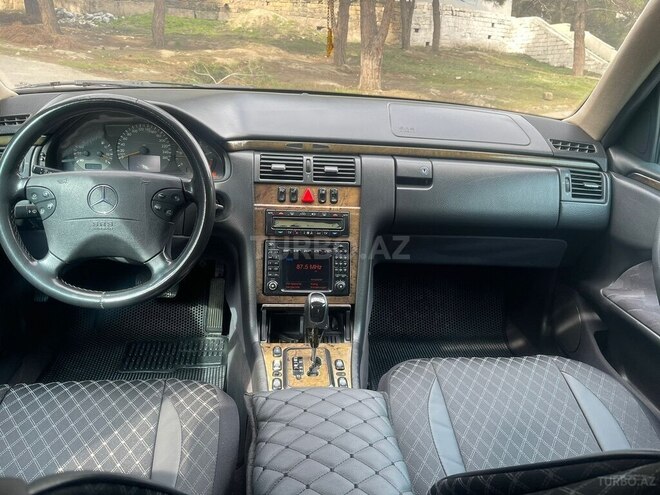 Mercedes E 270 2001, 450,000 km - 2.7 л - Bakı