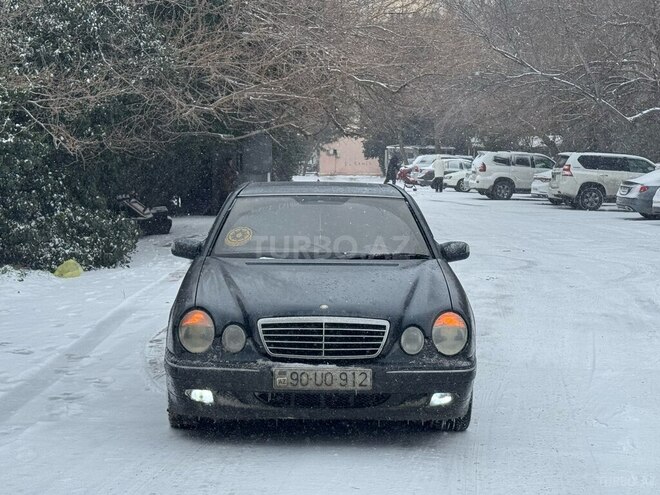 Mercedes E 270 2001, 450,000 km - 2.7 л - Bakı