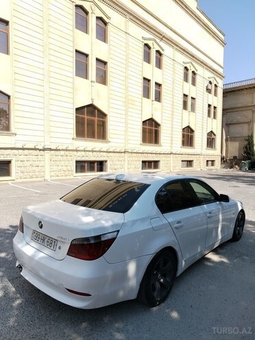 BMW 525 2004, 400,000 km - 2.5 л - Bakı
