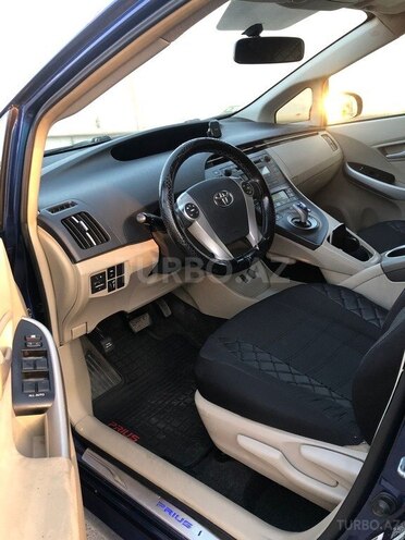Toyota Prius 2011, 317,000 km - 1.5 l - Bakı