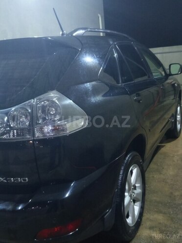 Lexus RX 330 2004, 317,000 km - 3.3 l - Astara