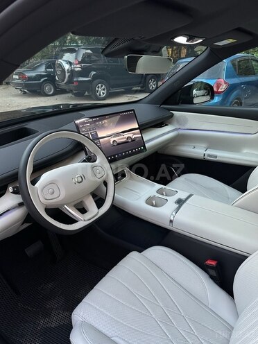 Changan  2025, 3,915 km - 1.5 л - Bakı