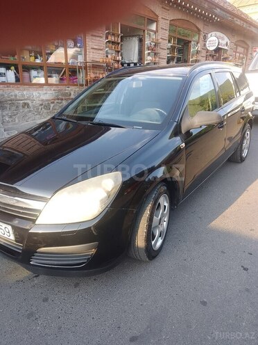 Opel Astra 2006, 253,718 km - 1.4 л - Şəki