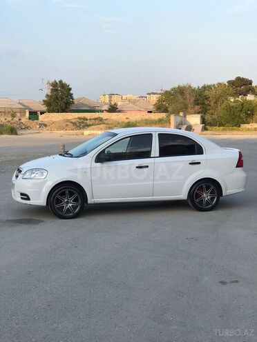 Chevrolet Aveo 2011, 299,999 km - 1.2 l - Bakı