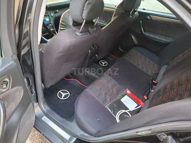 Mercedes C 220 d 2000, 240,000 km - 2.2 л - Bakı