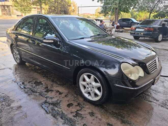 Mercedes C 220 d 2000, 240,000 km - 2.2 л - Bakı