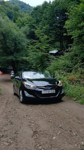 Hyundai Elantra 2014, 317,041 km - 1.8 л - Tovuz
