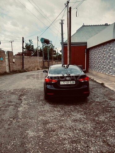 Hyundai Elantra 2014, 317,041 km - 1.8 л - Tovuz